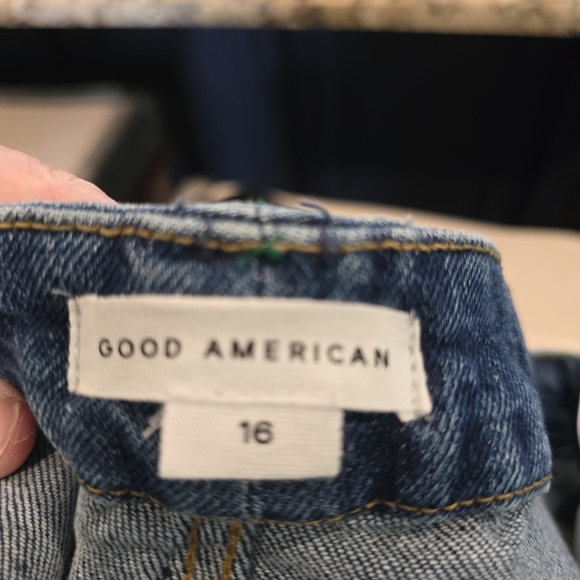 Good American Dark Blue Flare Jeans - Picture 4 of 10